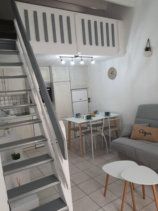 A 500 M De La Plage, Tout Confort Avec Wifi Le Barcares Bagian luar foto