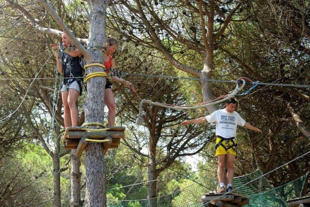 A 500 M De La Plage, Tout Confort Avec Wifi Le Barcares Bagian luar foto